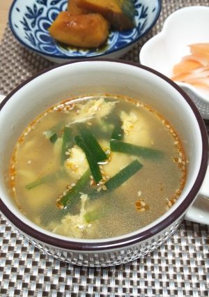 簡単！ニラと卵のピリ辛中華スープ-レシピのメイン写真