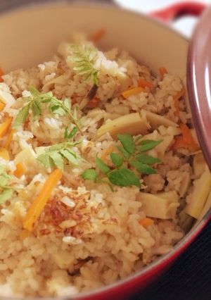 ルクルーゼで簡単タケノコご飯-レシピのメイン写真