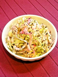 ☺材料2つで簡単♪キャベツのゆかり和え☺-レシピのメイン写真