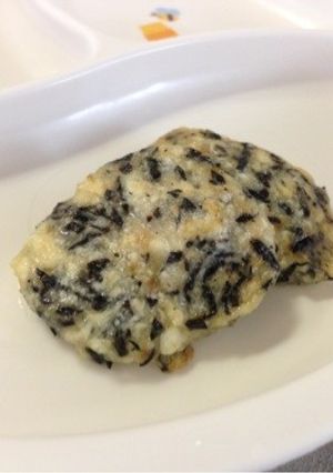 離乳食＊ひじき煮の残りでひじき豆腐バーグ-レシピのメイン写真