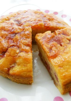 フレッシュいちごの焼きケーキ-レシピのメイン写真