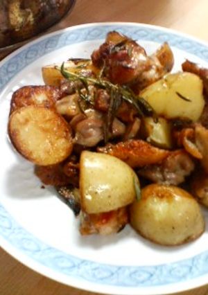 簡単☆鶏とじゃがいものローズマリー焼き-レシピのメイン写真