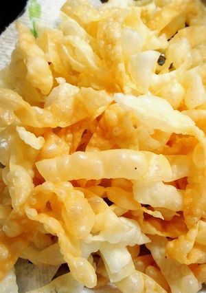簡単すぎるおつまみ❀餃子の皮チップス♪-レシピのメイン写真