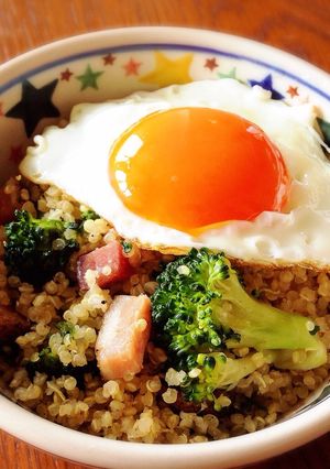 激うま★キヌア丼 半熟卵をからめて-レシピのメイン写真