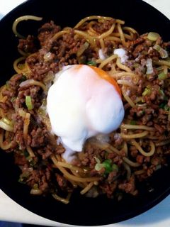 簡単!ひき肉とネギで油そば風☆やきそば-レシピのメイン写真