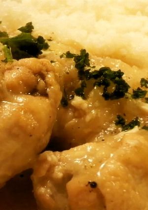 手羽元の洋風煮込みレモン風味-レシピのメイン写真