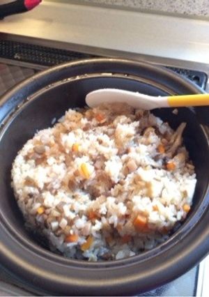 土鍋炊きこみ御飯。 ちいさん風-レシピのメイン写真