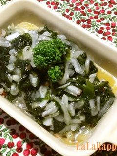 レンジで♪わかめと新玉ねぎの簡単サラダ-レシピのメイン写真