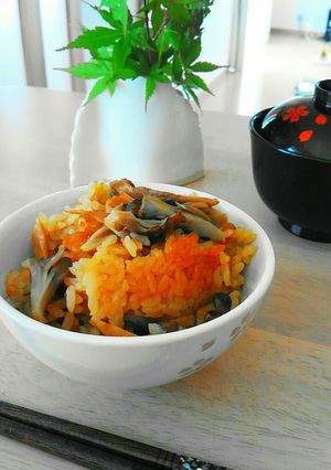 胡麻油が香ばしい！味噌で炊き込みご飯　-レシピのメイン写真