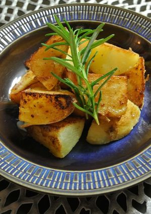 新じゃがで☆簡単ポテトのハーブ焼き-レシピのメイン写真
