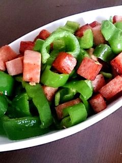 味付け不要!スパムとピーマンの炒め物-レシピのメイン写真