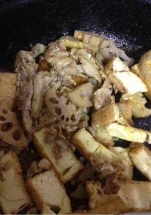 豚とレンコンと厚揚げのカレーマヨ炒め-レシピのメイン写真