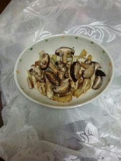 新ジャガイモとキノコのバター醤油炒め-レシピのメイン写真