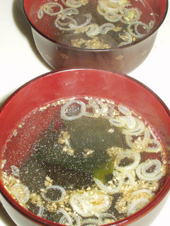 焼肉屋さんのわかめスープ-レシピのメイン写真
