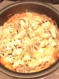 鶏ゴボウの炊き込みご飯♪噂の「だし道楽」-レシピのメイン写真
