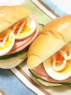 休日のランチや軽食に~ ロールパンサンド-レシピのメイン写真
