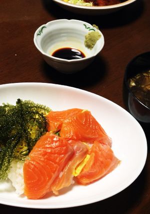 海ぶどうサーモン丼-レシピのメイン写真