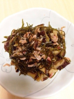 簡単!カルシウムたっぷり昆布の煮物-レシピのメイン写真