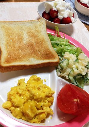 スクランブルエッグ-レシピのメイン写真