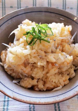 シラス入りにんじんご飯-レシピのメイン写真