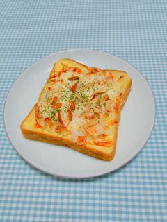 〖桜海老で☆おかずなトースト〗-レシピのメイン写真
