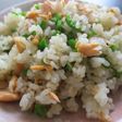 お昼にササッと鮭チャーハン