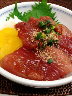 まぐろの漬け丼-レシピのメイン写真