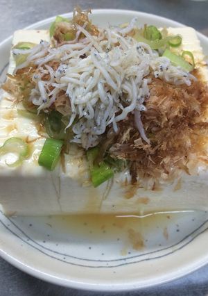 たっぷりシラスのっけ冷奴-レシピのメイン写真