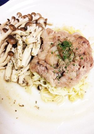 簡単♡レンジで生姜焼き豚肉キャベツ塊-レシピのメイン写真