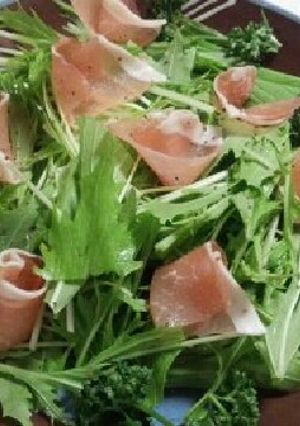 切ってもるだけ水菜の生ハムサラダ-レシピのメイン写真
