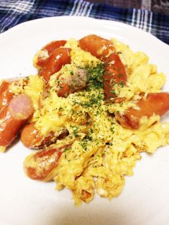 簡単♡ウィンナーとチーズ卵炒め♡-レシピのメイン写真