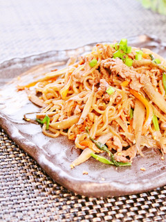 ☆簡単♪牛コマ肉と根菜糸コン甘辛煮☆-レシピのメイン写真