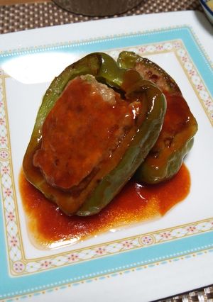 大きいピーマンで☆ピーマンの肉詰め-レシピのメイン写真