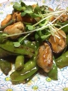 簡単!絹さやとムール貝のバター炒め-レシピのメイン写真