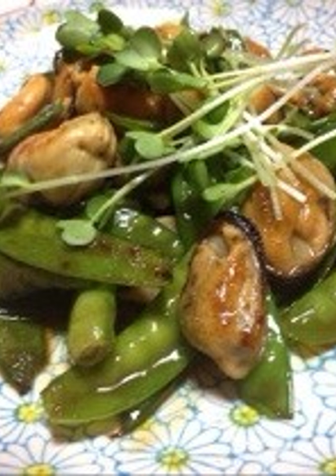 簡単！絹さやとムール貝のバター炒め-レシピのメイン写真