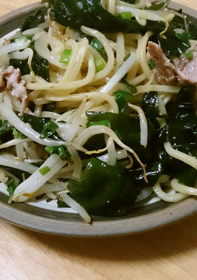 ささっと★生ワカメ入り塩焼きそば-レシピのメイン写真