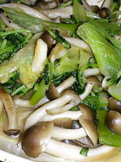 豆苗としめじの味噌炒め♪-レシピのメイン写真