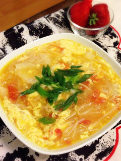 具だくさん簡単中華トマトワンタンスープ-レシピのメイン写真