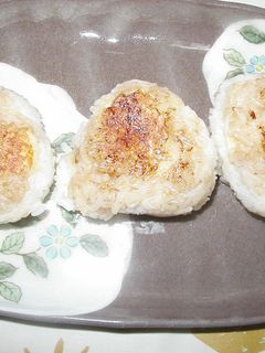 チーズ入り焼きおにぎり-レシピのメイン写真