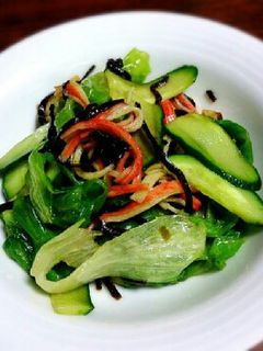 茹でレタスとカニかまと塩こんぶのサラダ-レシピのメイン写真