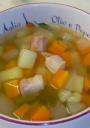 ベーコンと野菜のキュービックスープ-レシピのメイン写真