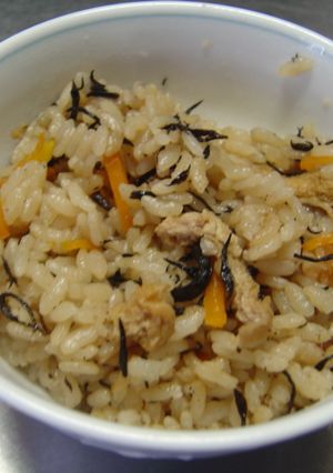 ひじきの炊き込みご飯-レシピのメイン写真