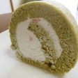 桜パウダーを使って、桜のロールケーキ♪