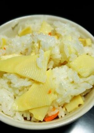 簡単！炊飯器でたけのこご飯-レシピのメイン写真