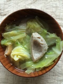 具だくさん・春キャベツと鰯つみれの味噌汁-レシピのメイン写真