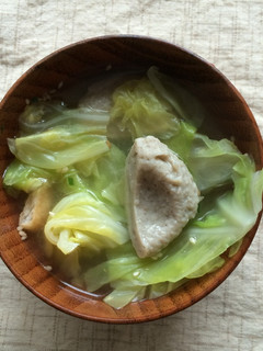 具だくさん・春キャベツと鰯つみれの味噌汁-レシピのメイン写真