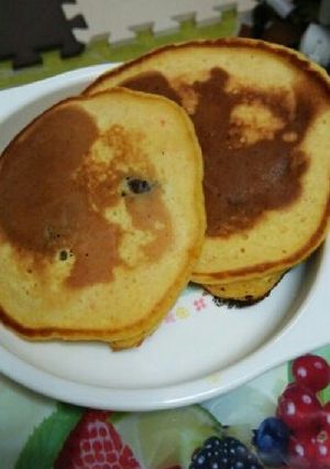 すりおろしニンジンでホットケーキ-レシピのメイン写真