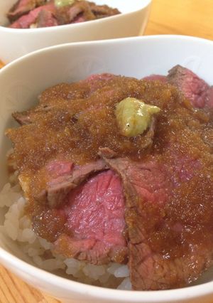 フライパンで牛たたき丼-レシピのメイン写真