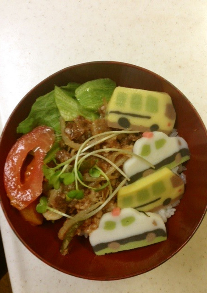 トミカかまぼこと焼き肉の丼-レシピのメイン写真