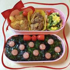 รูปของ ミニーちゃんっぽい簡単海苔キャラ弁デコ弁